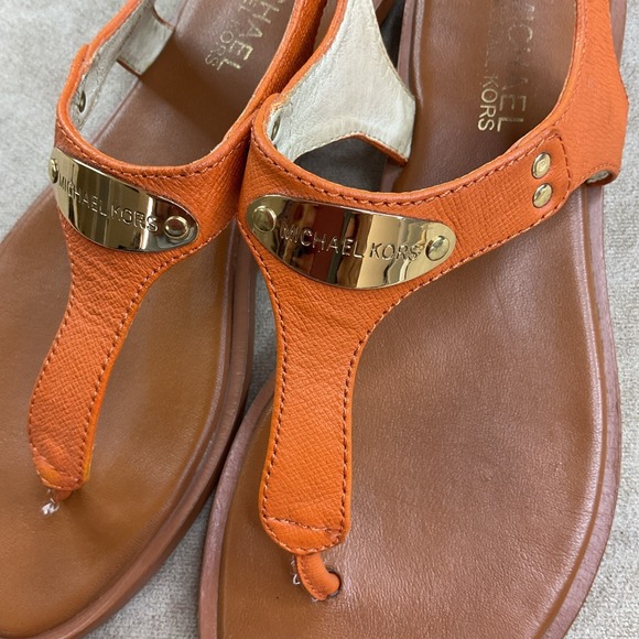 Michael Kors Sandals MK Gold Logo Plate Thong Sandals Orange Women Sz 6.5 - Picture 3 of 14